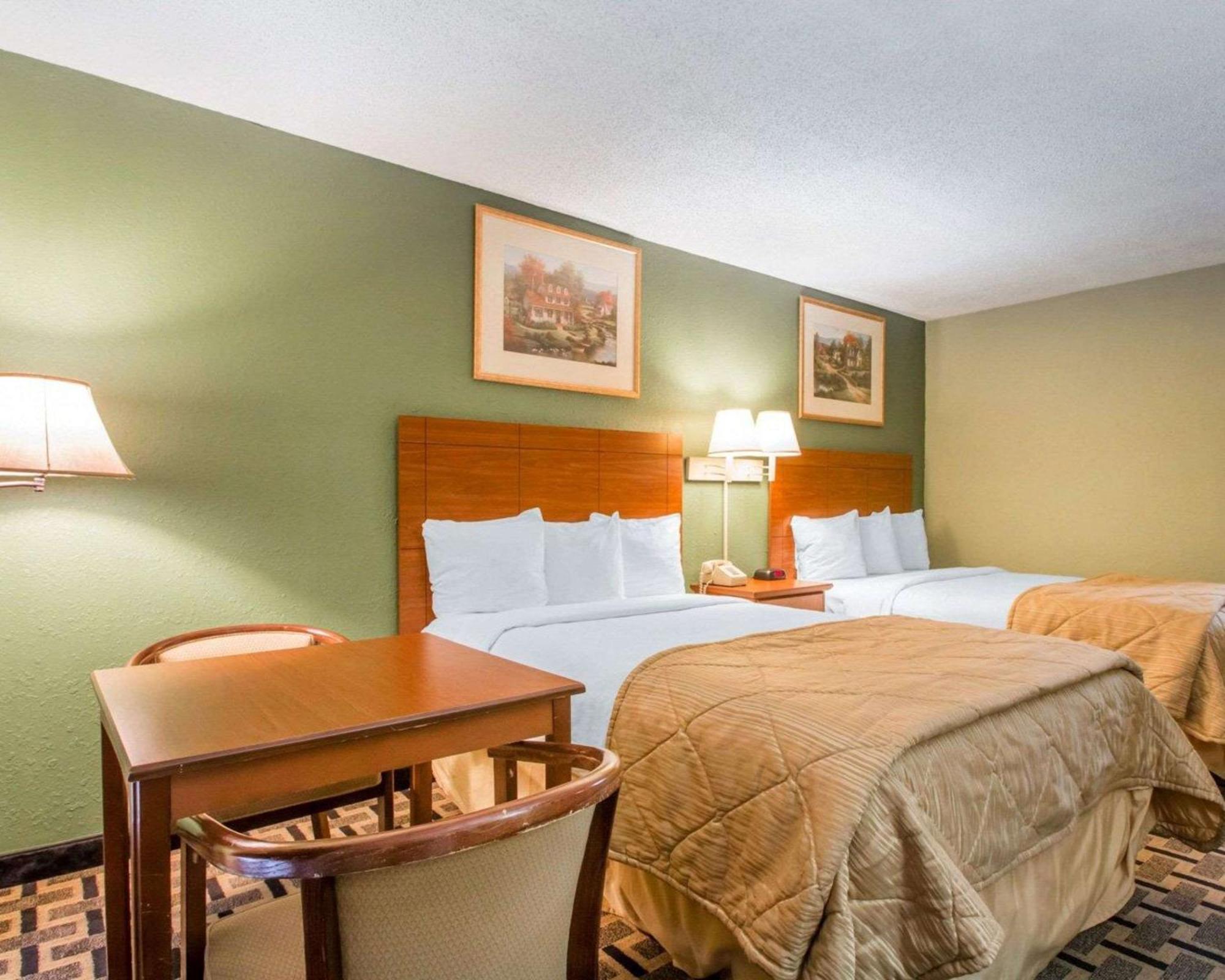 Quality Inn & Suites רידג'לנד מראה חיצוני תמונה
